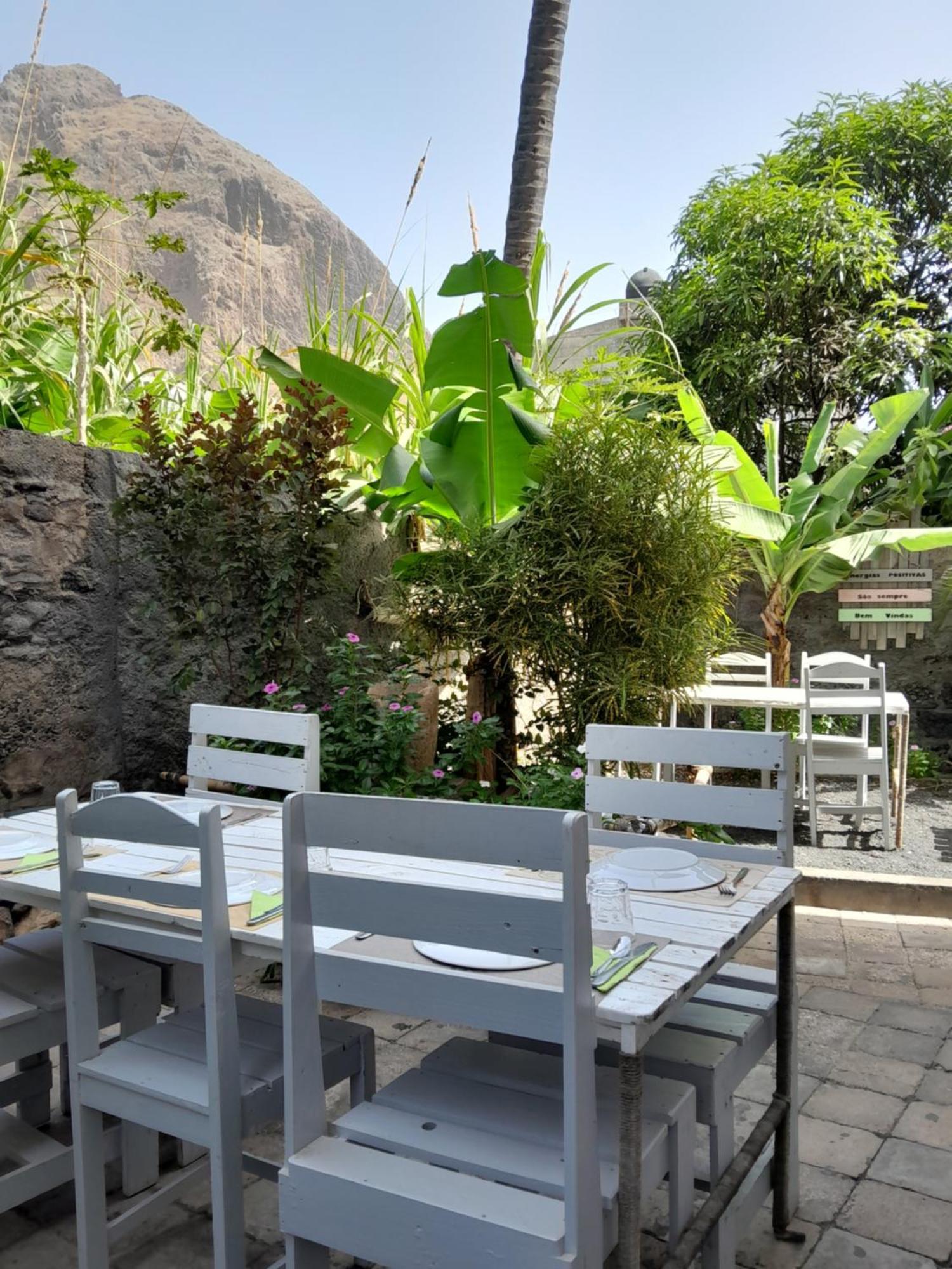 Ribeira Grande Bb Divin'Artr酒店 外观 照片